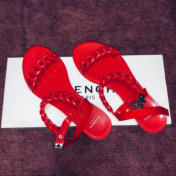 Givenchy Jelly Chain-Link Flat Sandals - Picture 2 of 10